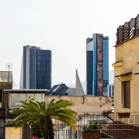 Parthenope Luxury House بيت ضيافة *
