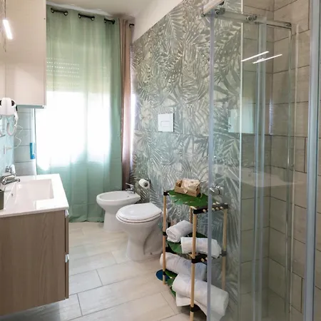 Parthenope Luxury House Guest house