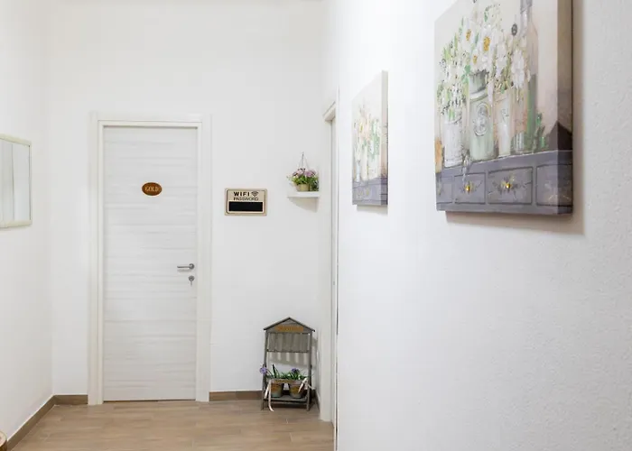 Parthenope Luxury House Konukevi 4*